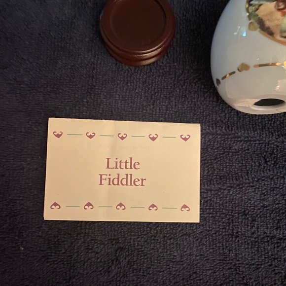 Little fiddler Danbury mint. Egg - Picture 3 of 3